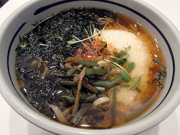 山菜とろろ蕎麦